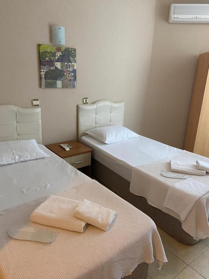 Nese Hotel Çeşme Buitenkant foto