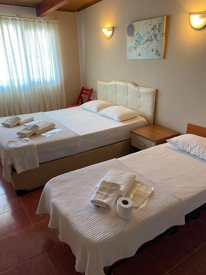 Nese Hotel Çeşme Buitenkant foto