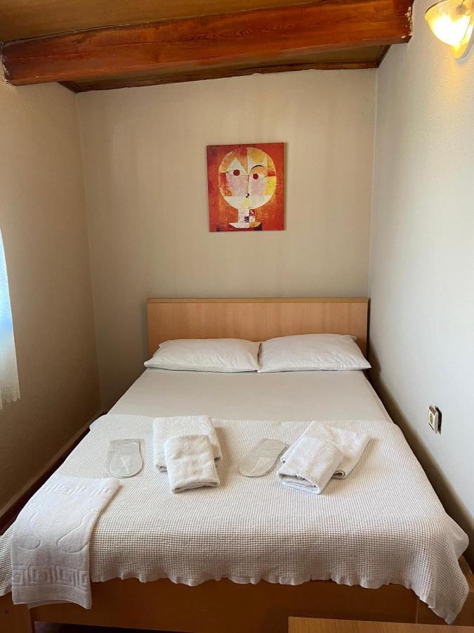Nese Hotel Çeşme Buitenkant foto