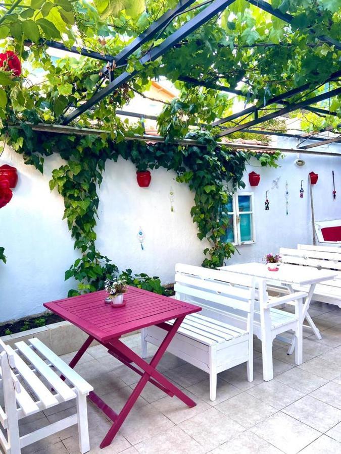 Nese Hotel Çeşme Buitenkant foto